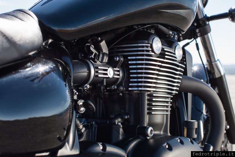 2014 Triumph Thunderbird Nightstorm Special Edition