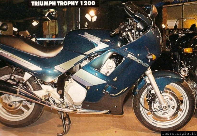 Triumph Trophy 1200 Talamo: la prima Triumph di Hinckley in Italia
