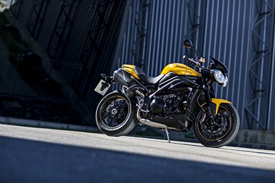 2015 Triumph Speed Triple R 94 MY2016