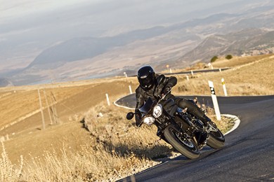 2015 Triumph Speed Triple R 94 MY2016