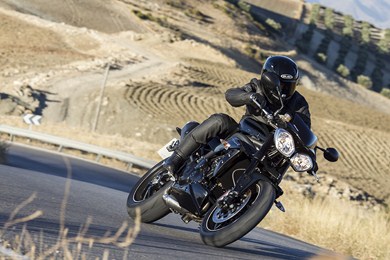 2015 Triumph Speed Triple R 94 MY2016