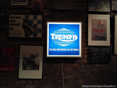 2015-10-28 Triumph Bonneville Luanch Party