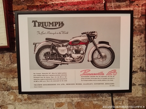 2015-10-28 Triumph Bonneville Luanch Party