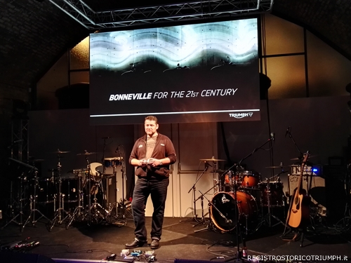 2015-10-28 Triumph Bonneville Luanch Party