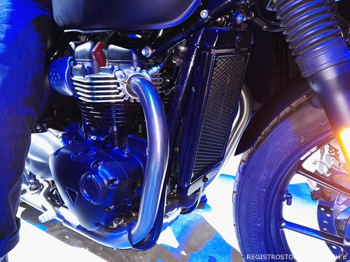 2015-10-28 Triumph Bonneville Luanch Party