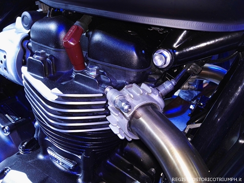 2015-10-28 Triumph Bonneville Luanch Party