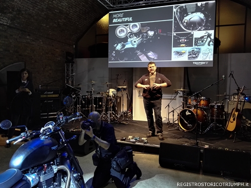 2015-10-28 Triumph Bonneville Luanch Party