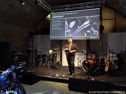 2015-10-28 Triumph Bonneville Luanch Party