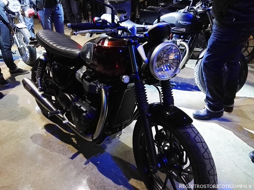 2015-10-28 Triumph Bonneville Luanch Party