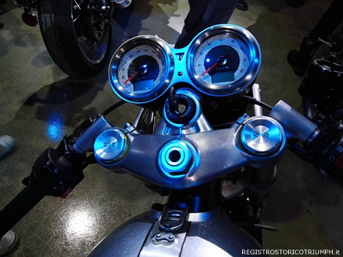 2015-10-28 Triumph Bonneville Luanch Party