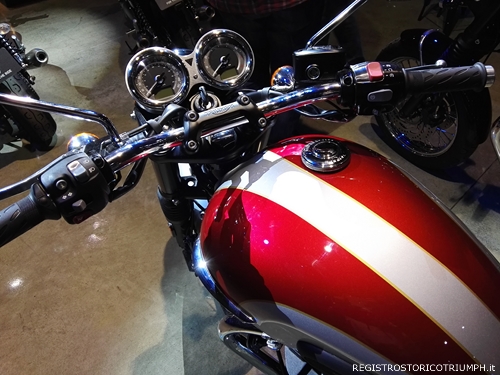 2015-10-28 Triumph Bonneville Luanch Party
