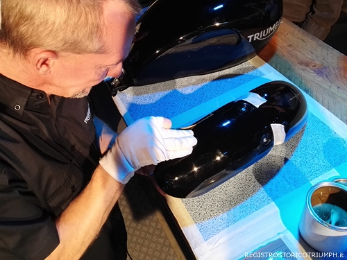 2015-10-28 Triumph Bonneville Luanch Party