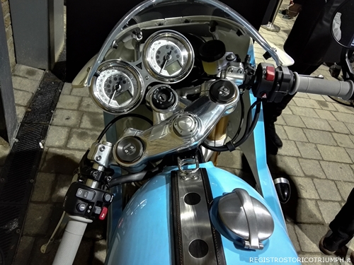 2015-10-28 Triumph Bonneville Luanch Party