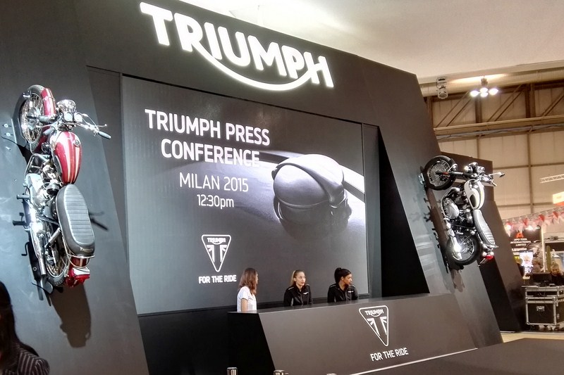 Triumph Speed Triple e Speed Triple R MY2016 - EICMA 2015